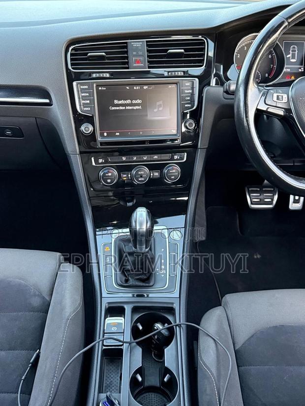Volkswagen Golf 2015 Blue