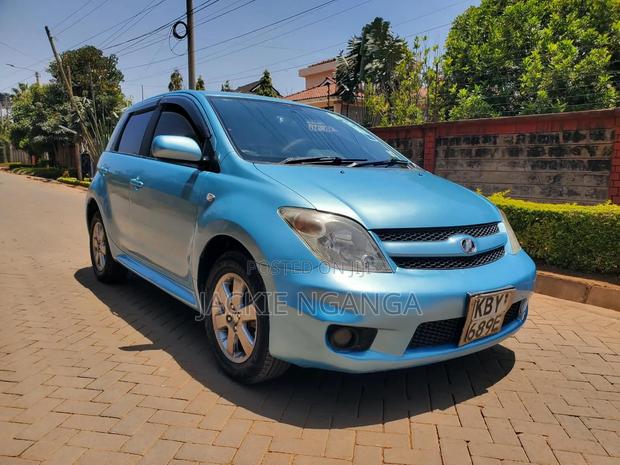 Toyota IST 2006 Blue