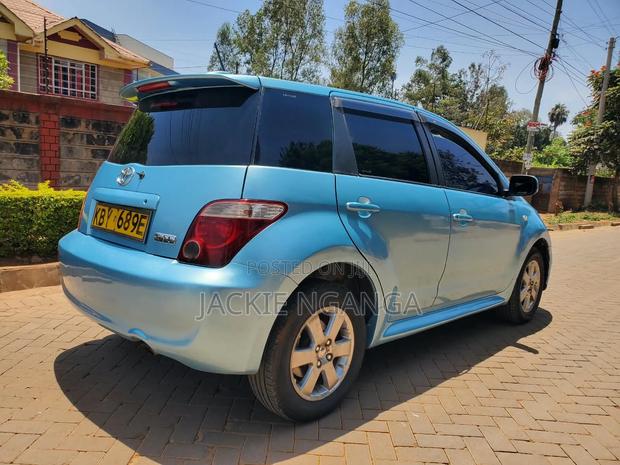 Toyota IST 2006 Blue