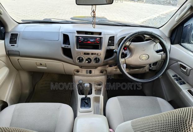 Toyota Hilux 2007 Black