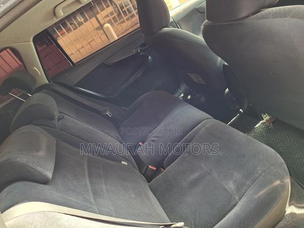 Toyota Corolla Fielder 2011 Silver