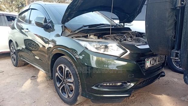 Honda Vezel 1.5 2WD 2018 Green