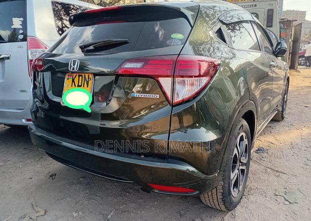 Honda Vezel 1.5 2WD 2018 Green