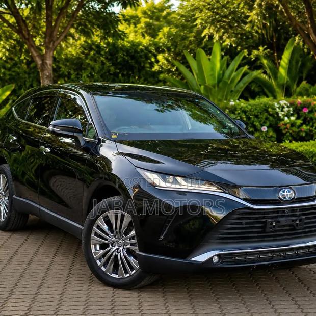 Toyota Harrier 2021 Black