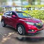 Honda Vezel 2018 Red for sale