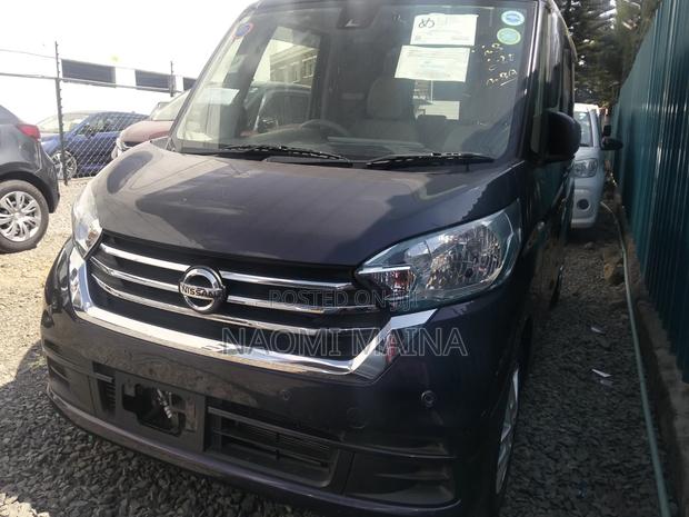Nissan Dayz Roox 2019 Blue