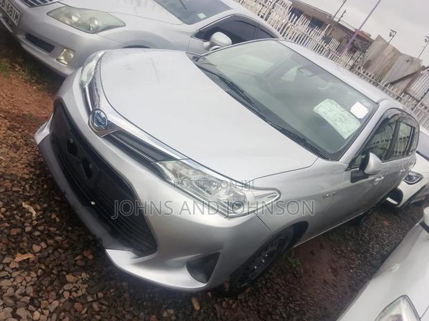 Toyota Corolla Fielder 2020 Silver