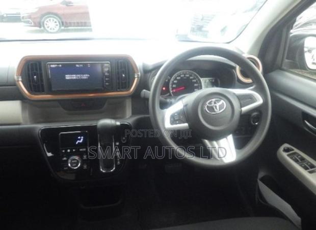 Toyota Passo 2020 Green