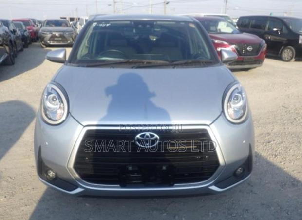 Toyota Passo 2019 Silver
