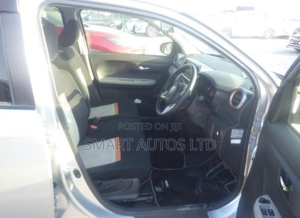 Toyota Passo 2019 Silver