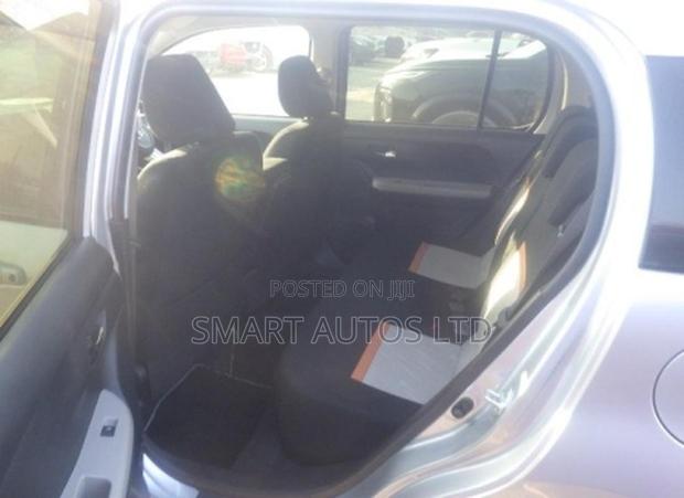 Toyota Passo 2019 Silver