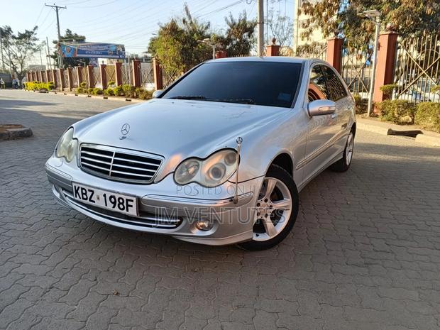 Mercedes-Benz C180 2007 Silver