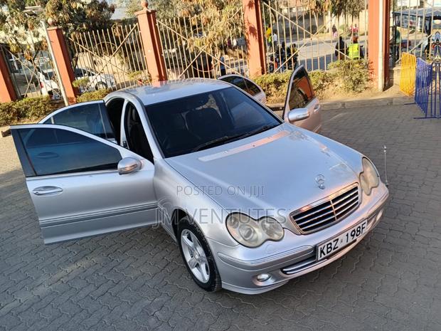 Mercedes-Benz C180 2007 Silver
