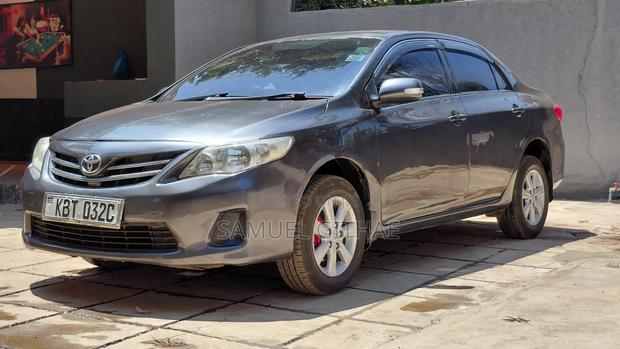 Toyota Corolla 2012