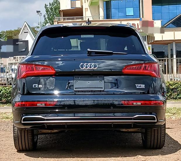 Audi Q5 2018 Black