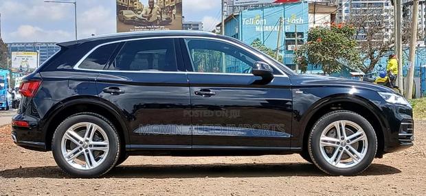 Audi Q5 2018 Black