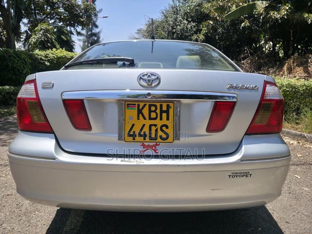 Toyota Premio 2003 Silver