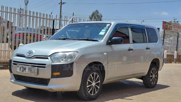 Toyota Probox 2016 Silver