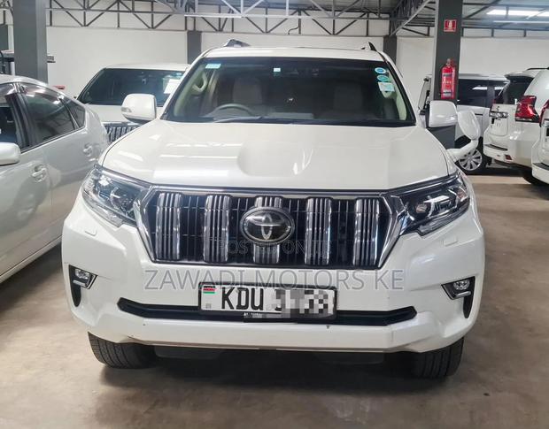 Toyota Land Cruiser Prado 2018 White