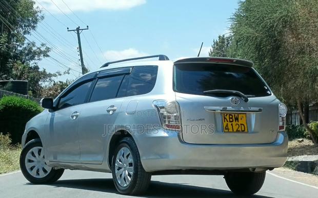 Toyota Corolla Fielder 2008 Silver