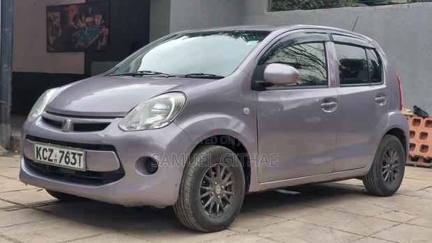 Toyota Passo 2015 Purple