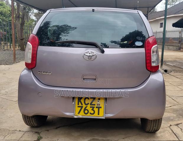 Toyota Passo 2015 Purple