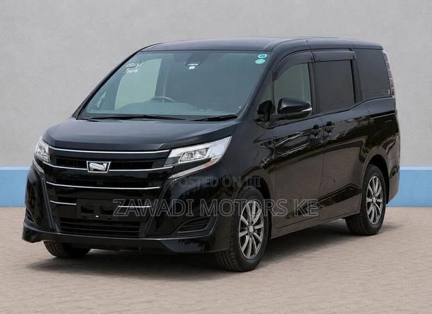 Toyota Noah 2.0 FWD (7 Seater) 2019 Black
