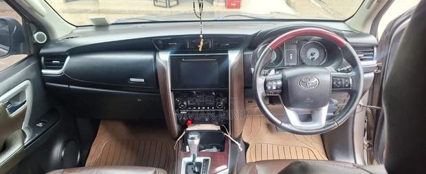Toyota Fortuner 2018 Gray