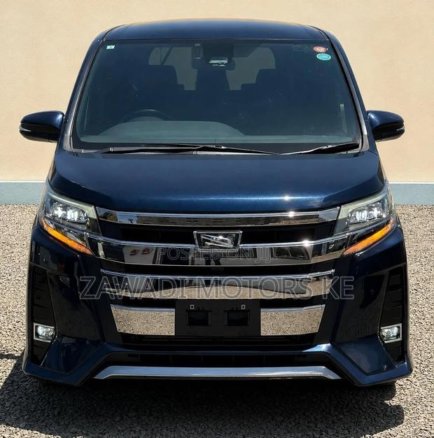 Toyota Noah 2020 Matt Black