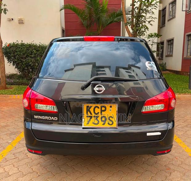 Nissan Wingroad 2012 Black