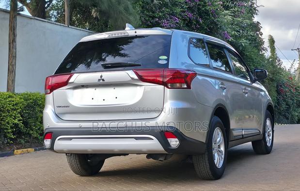 Mitsubishi Outlander SP FWD 2020 Silver