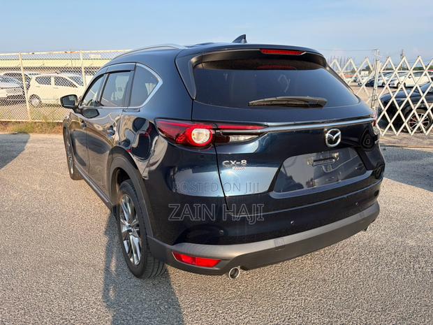 Mazda CX-8 2020 Blue