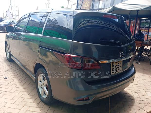 Nissan Lafesta 2011 Gray