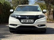 Honda Vezel 2016 White for sale