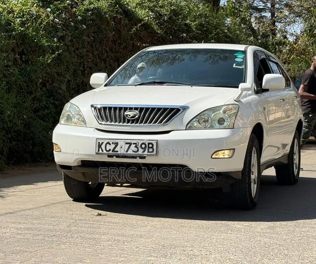 Toyota Harrier 2012 White