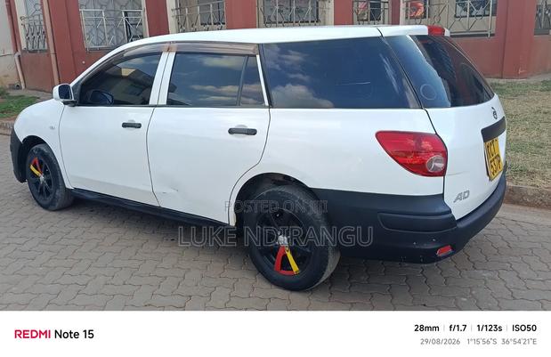 Nissan Advan 2011 White