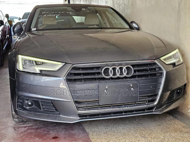 Audi A4 2018 Gray