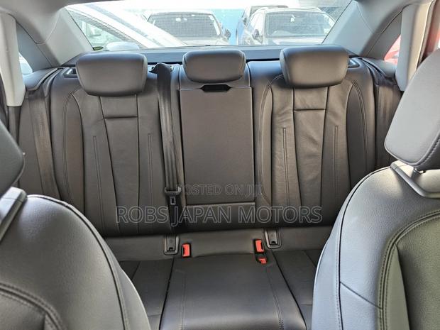Audi A4 2018
