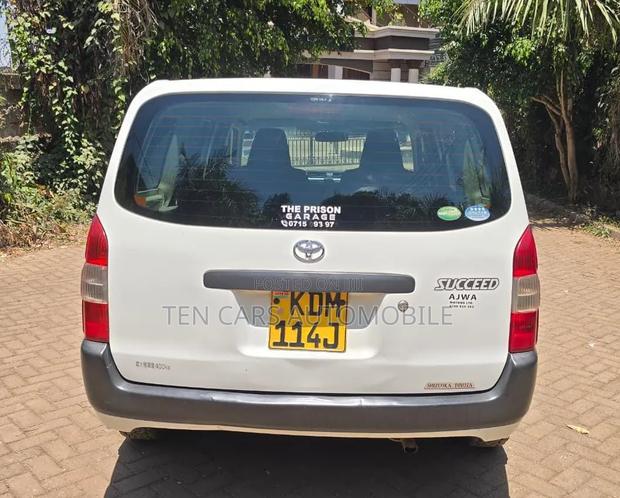 Toyota Probox 2016 White