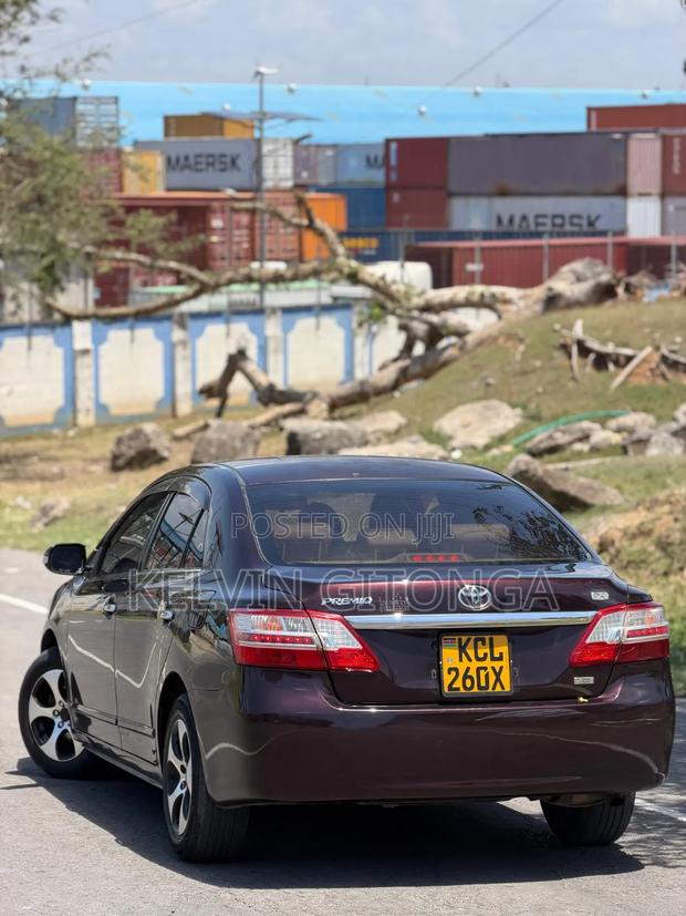 Toyota Premio 2013 Beige