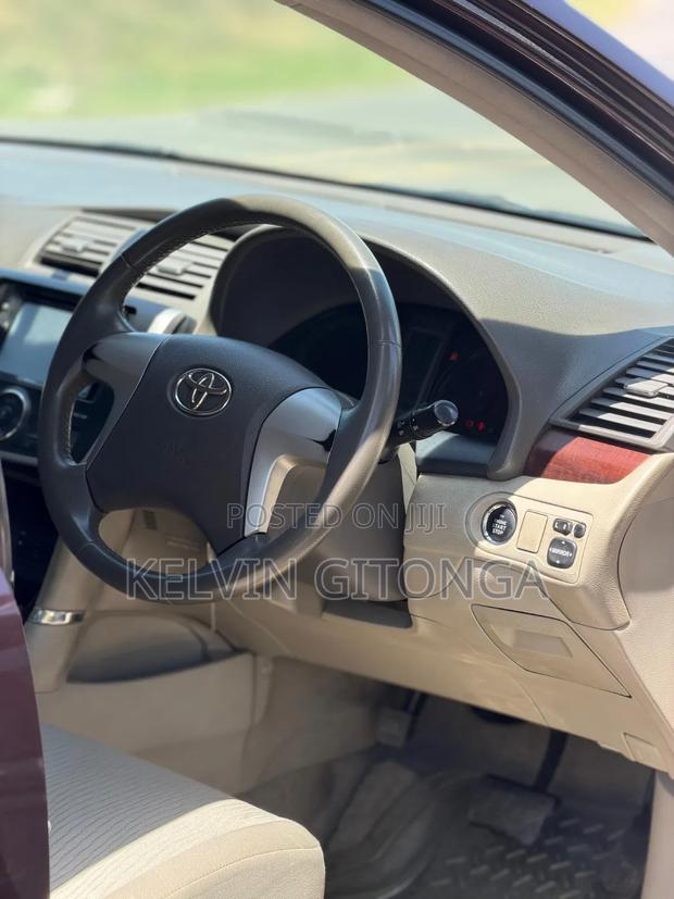 Toyota Premio 2013 Beige