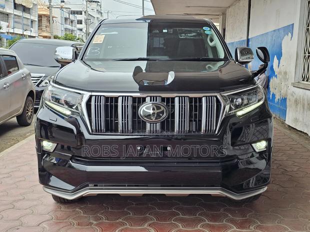 Toyota Land Cruiser Prado 2021