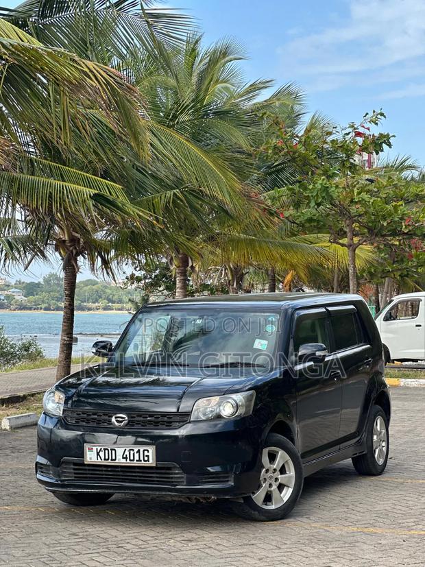 Toyota Corolla Rumion 2015 Black