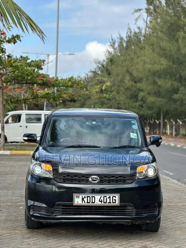 Toyota Corolla Rumion 2015 Black
