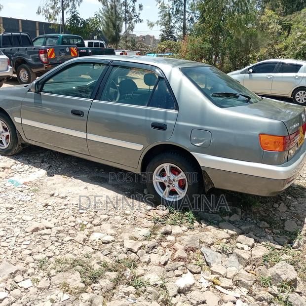 Toyota Corona Premio 2000 Gray