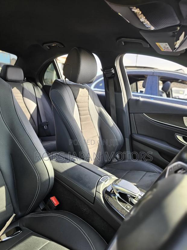 Mercedes-Benz E200 2019 Black