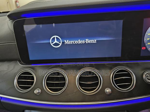 Mercedes-Benz E200 2019