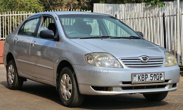 Toyota Corolla 2005 Silver