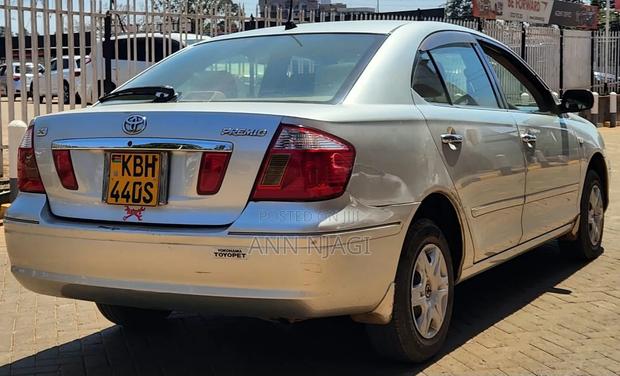 Toyota Premio 2003 Silver