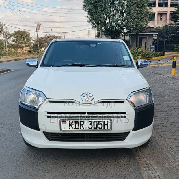 Toyota Probox 2018 White